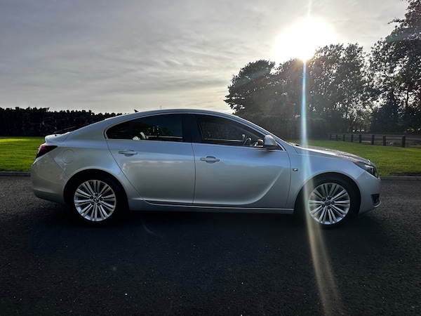 Used Vauxhall Insignia 2015 for sale - 76325857: Photo 6