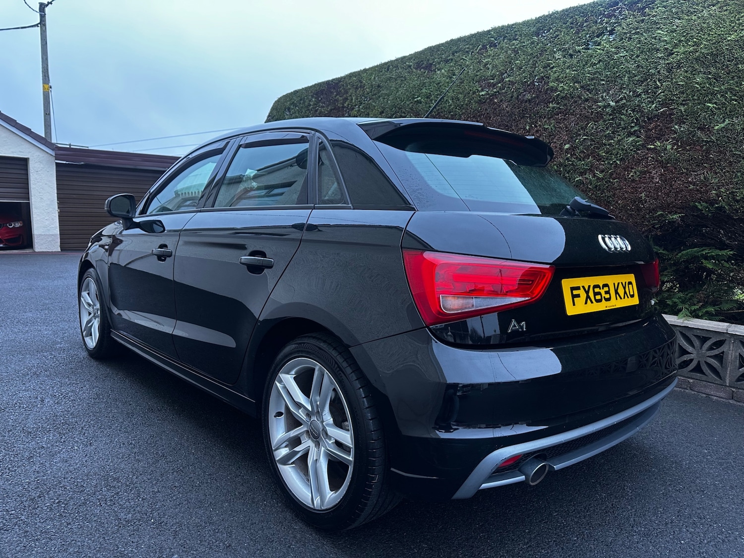Used Audi A1 2013 for sale - 76858737: Photo 4