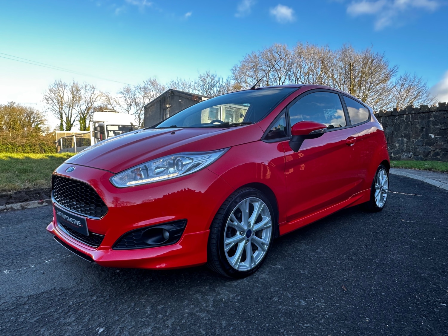 Used Ford Fiesta 2015 for sale - 77607181: Photo 2