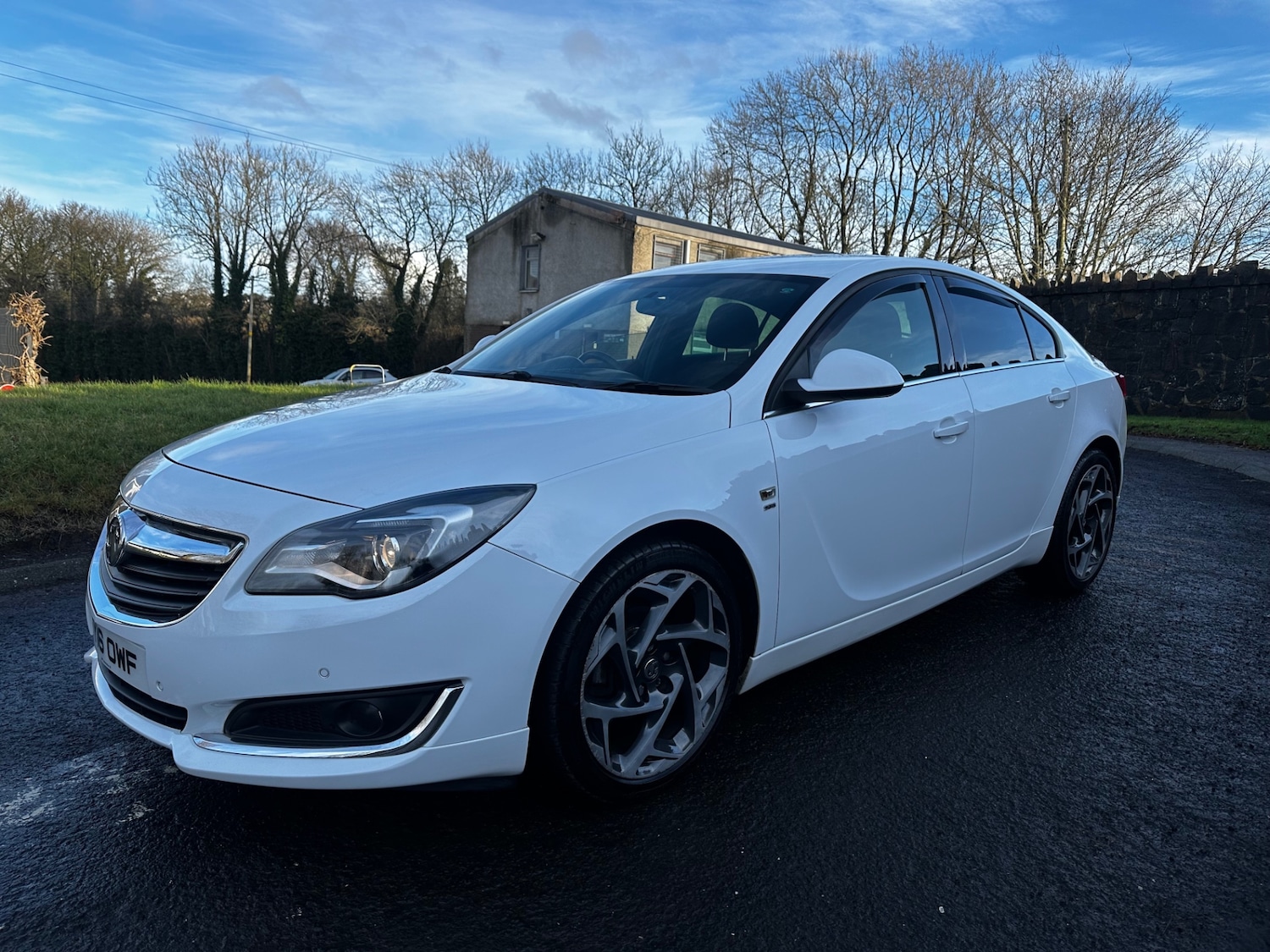 Used Vauxhall Insignia 2016 for sale - 77228195: Photo 2