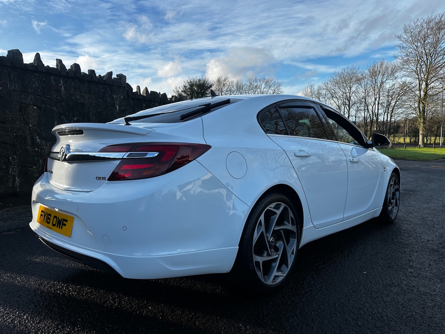 Used Vauxhall Insignia 2016 for sale - 77228195: Photo 3