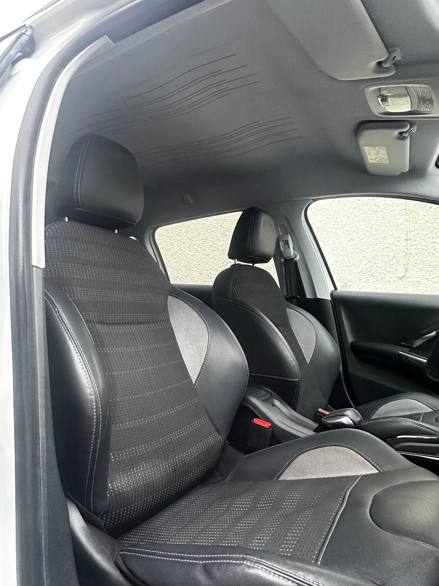 Used Peugeot 2008 2016 for sale - 77140945: Photo 9