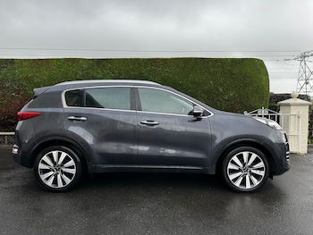 Used Kia Sportage 2017 for sale - 76330041: Photo 2