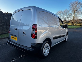 Used Citroen Berlingo 2017 for sale - 77155242: Photo