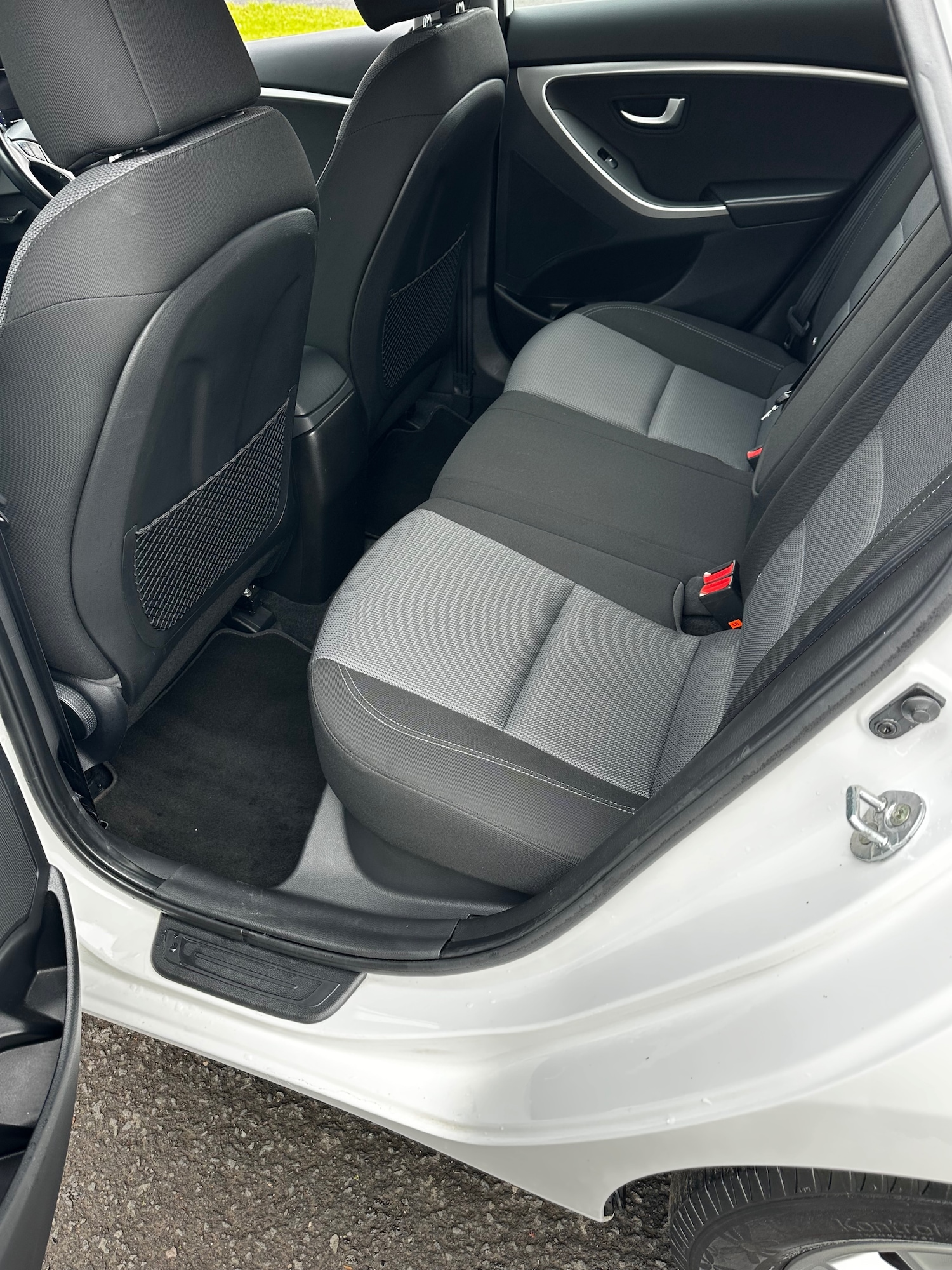 Used Hyundai i30 2015 for sale - 77607136: Photo 9