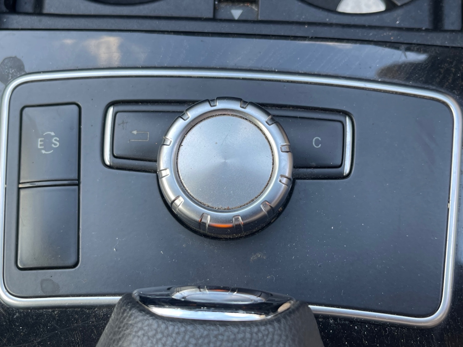 Used Mercedes-Benz E Class 2012 for sale - 76180103: Photo 23