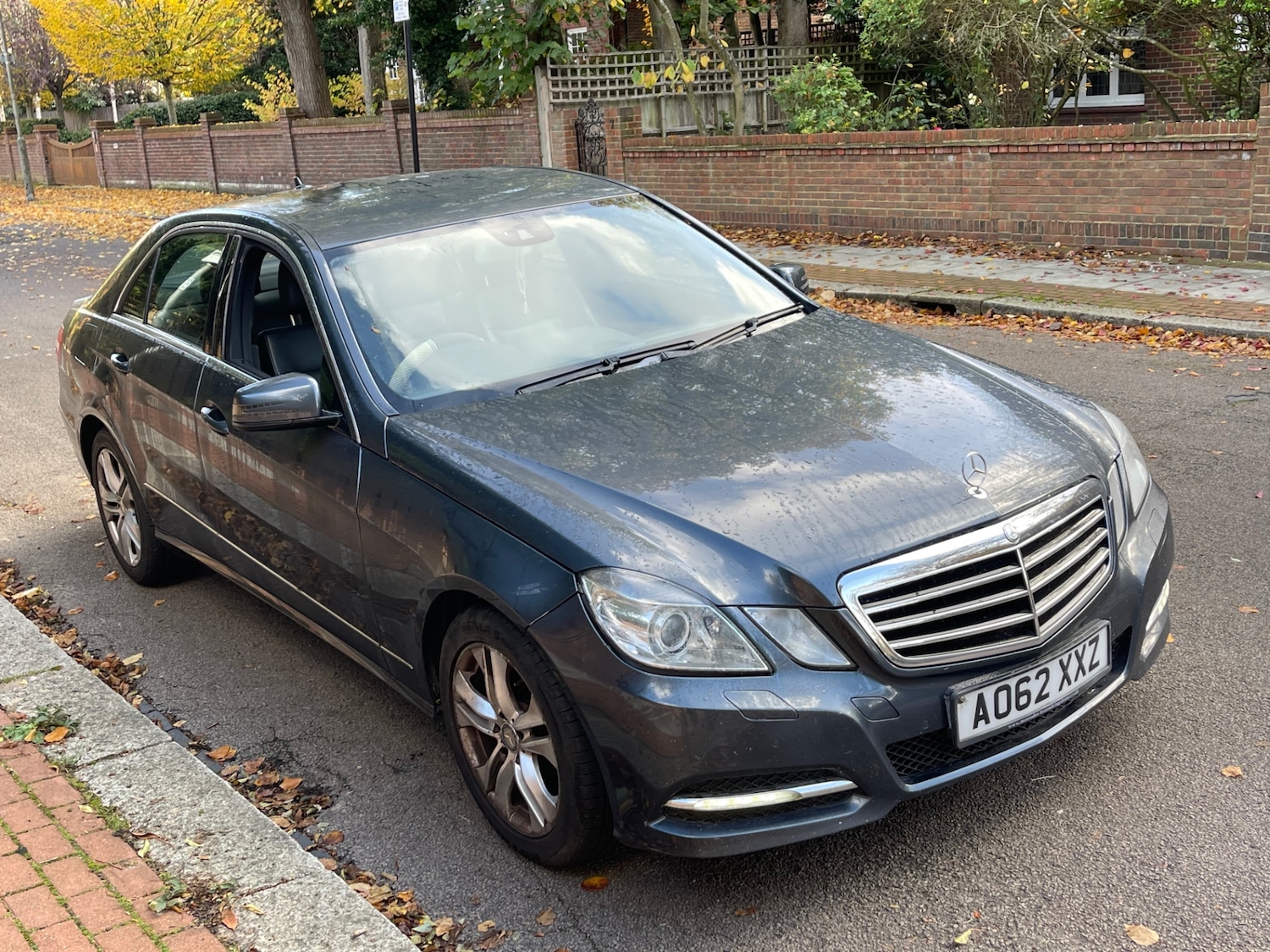 Used Mercedes-Benz E Class 2012 for sale - 76180103: Photo 8