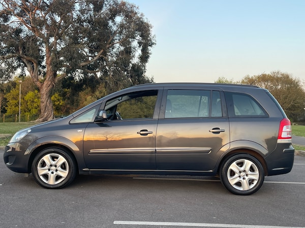 Used Vauxhall Zafira 2013 for sale - 74146496: Photo 2