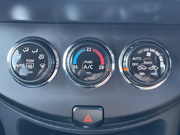 Used Nissan Note 2012 for sale - 74388410: Photo 25