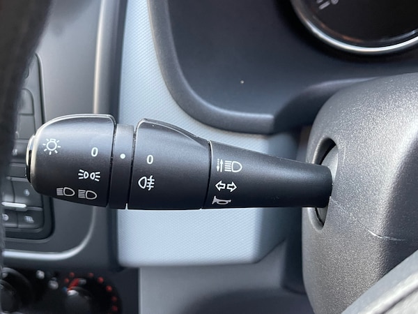 Used Dacia Sandero 2014 for sale - 74388304: Photo 28