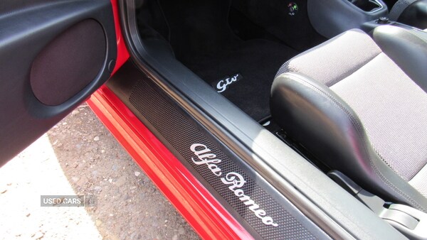 Used Alfa Romeo GTV 2002 for sale - 74910012: Photo 29