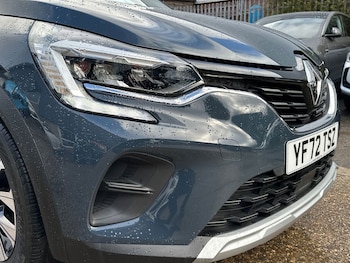 Used Renault Captur 2022 for sale - 79199413: Photo