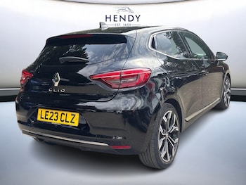Used Renault Clio 2023 for sale - 79372532: Photo
