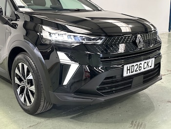Used Renault Captur 2026 for sale - 79424523: Photo