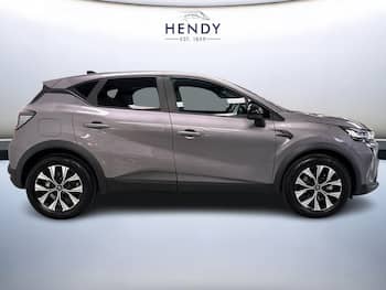 Used Renault Captur 2025 for sale - 79575945: Photo