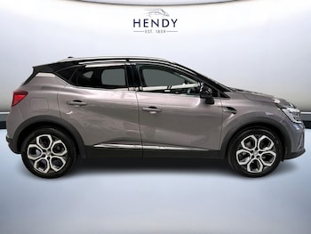 Used Renault Captur 2023 for sale - 79199422: Photo