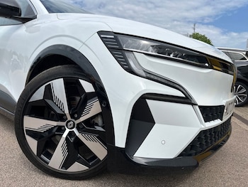 Used Renault Megane E Tech 2022 for sale - 79199814: Photo