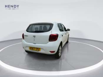 Used Dacia Sandero 2017 for sale - 74698424: Photo