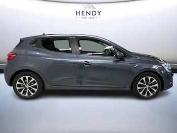 Used Renault Clio 2022 for sale - 79200385: Photo