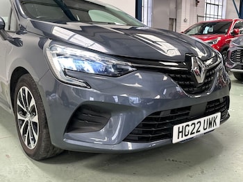 Used Renault Clio 2022 for sale - 79200385: Photo