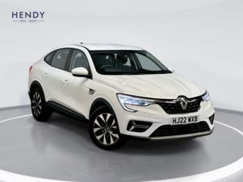 2022 (22) - E-TECH HYBRID 145 Iconic 4-Door