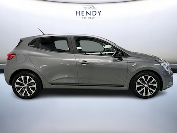 Used Renault Clio 2023 for sale - 79198856: Photo