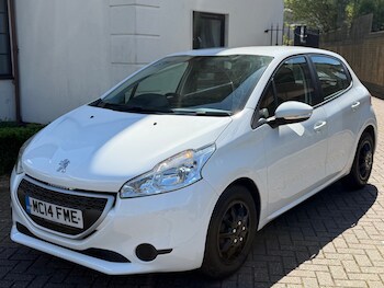 Used Peugeot 208 2014 for sale - 78559293: Photo