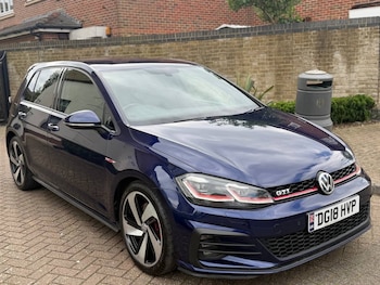 Used Volkswagen Golf 2018 for sale - 78555598: Photo