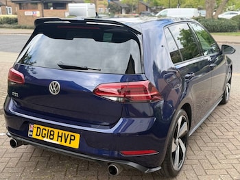 Used Volkswagen Golf 2018 for sale - 78555598: Photo