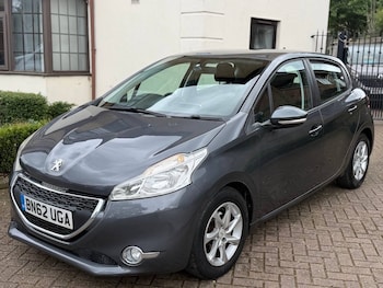 Used Peugeot 208 2013 for sale - 78546164: Photo