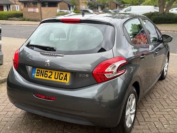 Used Peugeot 208 2013 for sale - 78546164: Photo