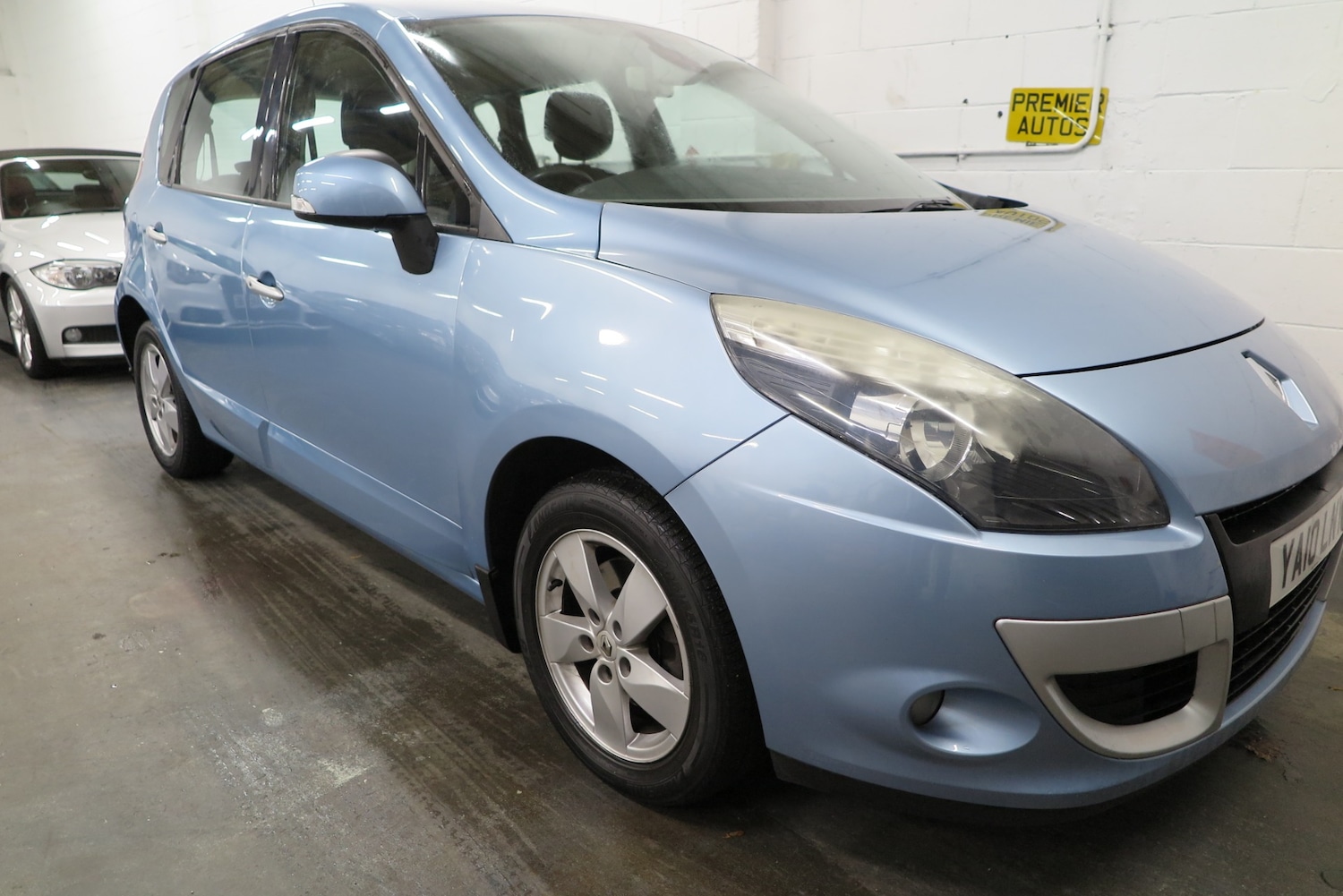 Used Renault Scenic 2010 for sale - 76384750: Photo 1