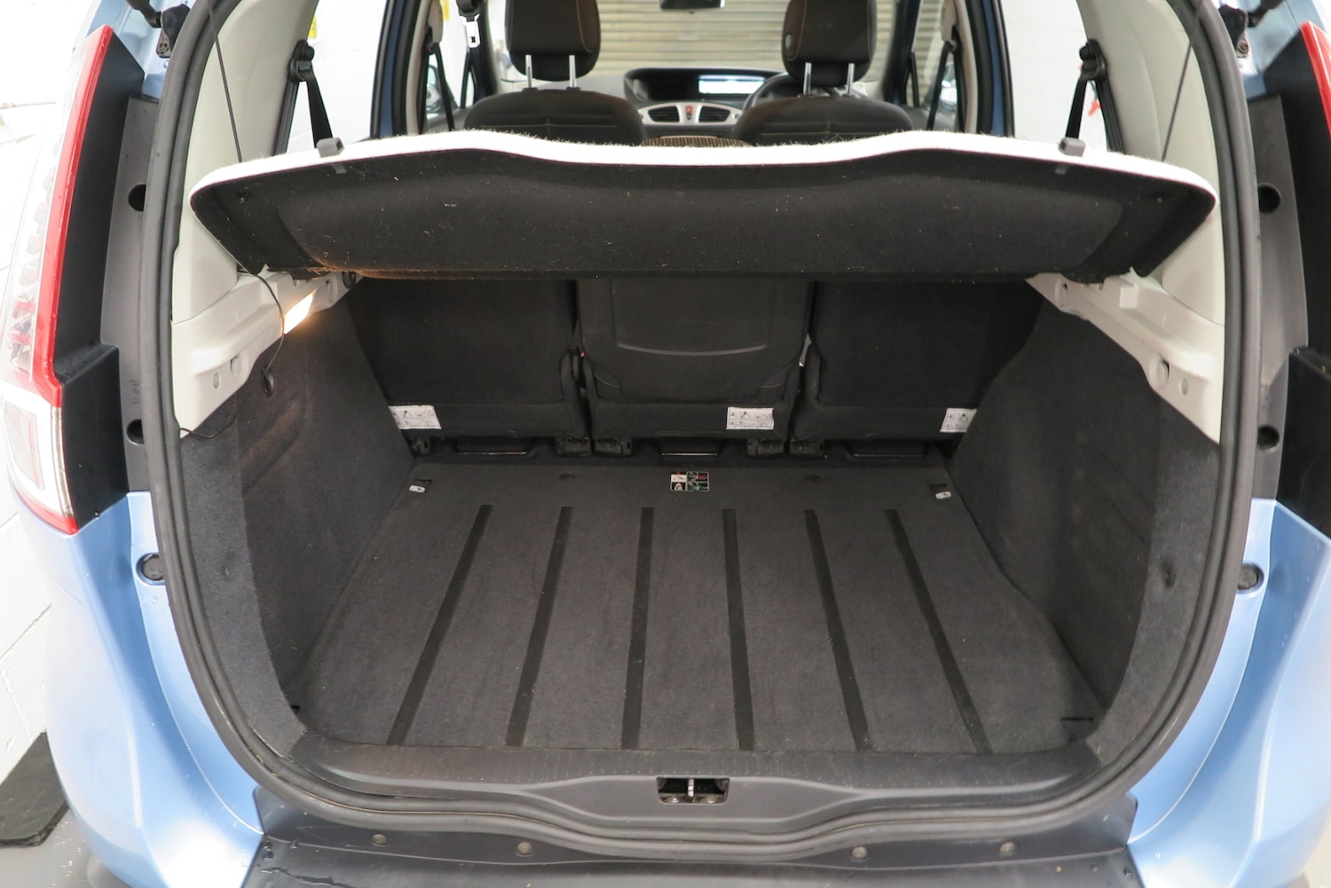 Used Renault Scenic 2010 for sale - 76384750: Photo 13