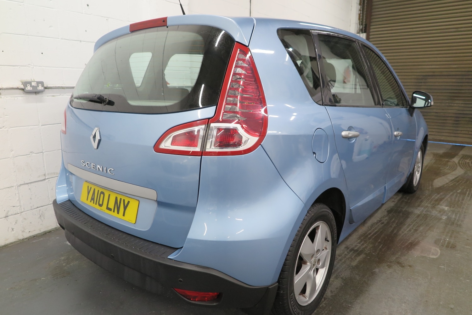 Used Renault Scenic 2010 for sale - 76384750: Photo 5