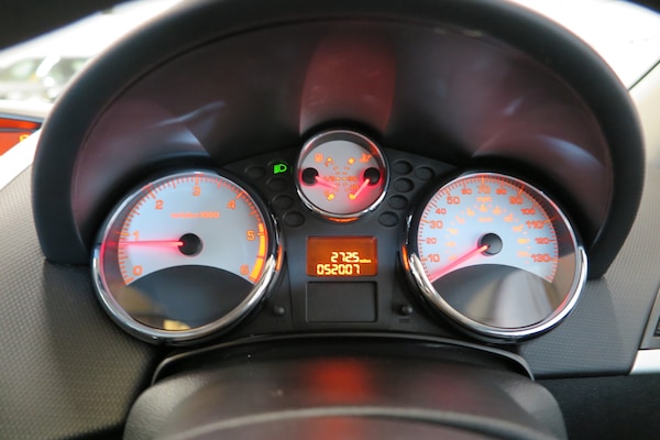 Used Peugeot 207 2011 for sale - 74375207: Photo 15