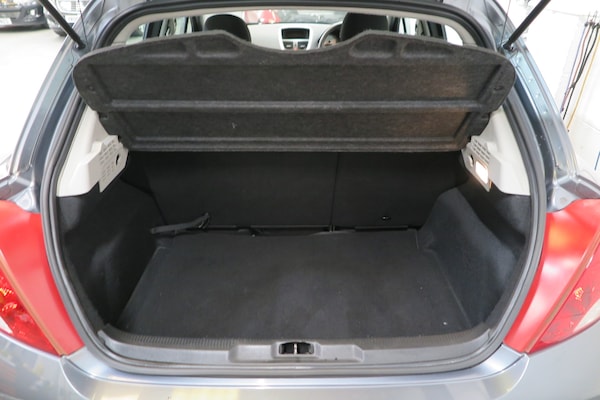Used Peugeot 207 2011 for sale - 74375207: Photo 17
