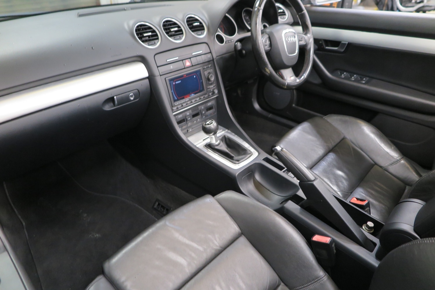 Used Audi A4 2009 for sale - 77492730: Photo 15