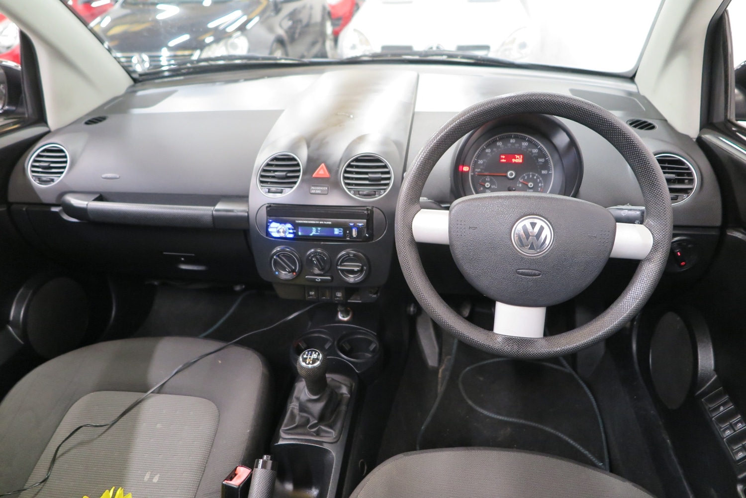 Used Volkswagen Beetle 2011 for sale - 76143283: Photo 13