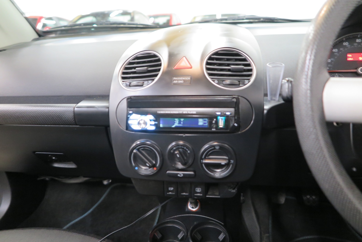 Used Volkswagen Beetle 2011 for sale - 76143283: Photo 16