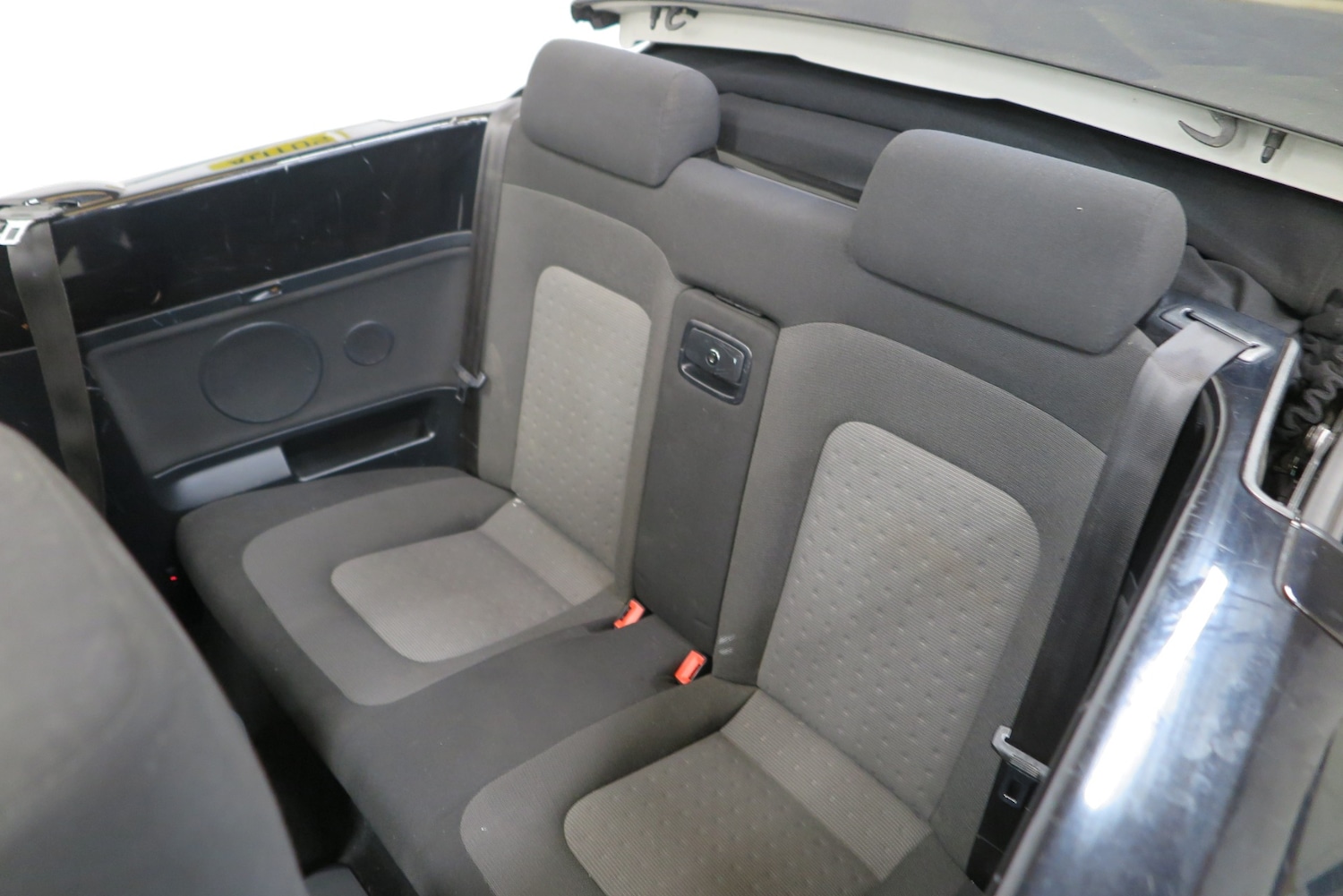 Used Volkswagen Beetle 2011 for sale - 76143283: Photo 18