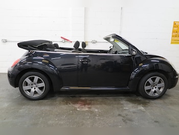 Used Volkswagen Beetle 2011 for sale - 76143283: Photo 3