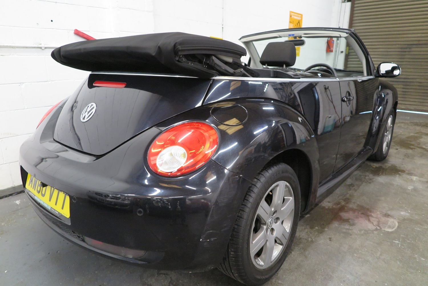 Used Volkswagen Beetle 2011 for sale - 76143283: Photo 5
