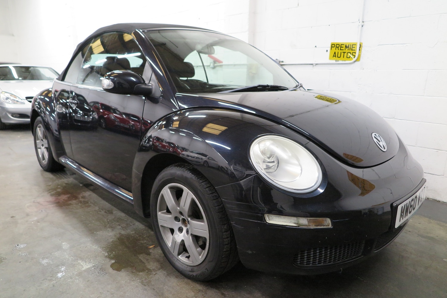 Used Volkswagen Beetle 2011 for sale - 76143283: Photo 7
