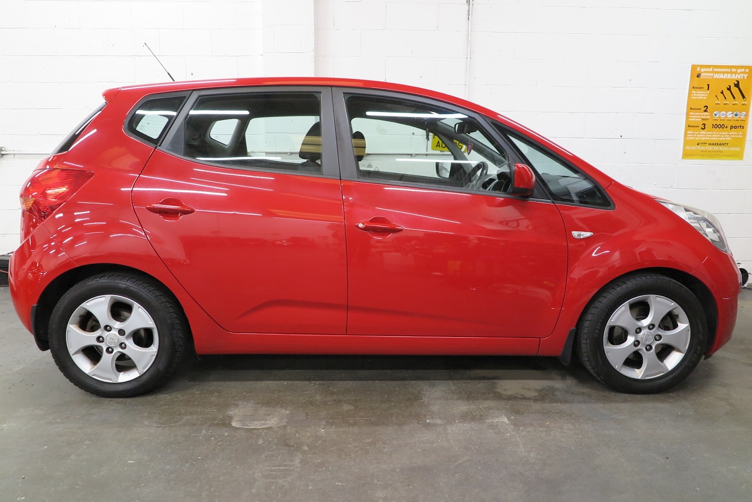 Used Kia Venga 2010 for sale - 77708306: Photo 3