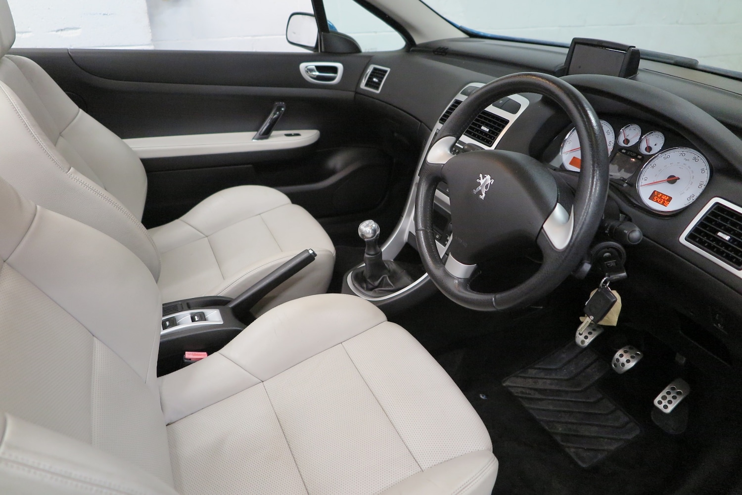 Used Peugeot 307 2007 for sale - 76353762: Photo 11