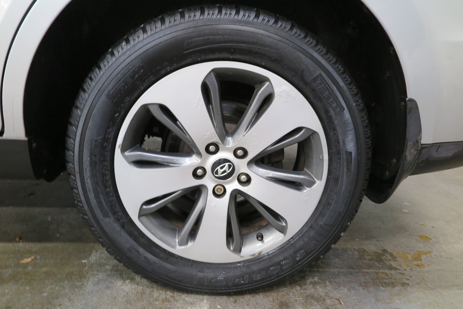 Used Hyundai Santa Fe 2012 for sale - 76143464: Photo 19