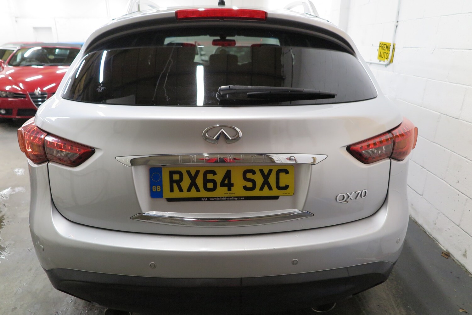 Used Infiniti QX70 2014 for sale - 77541849: Photo 23