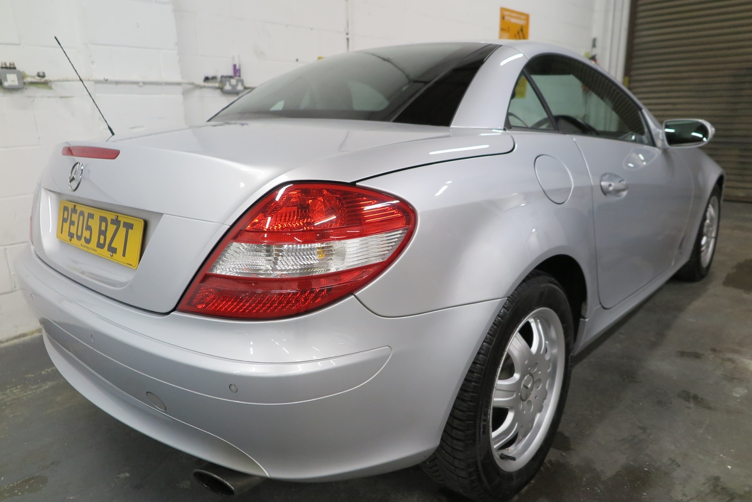 Used Mercedes-Benz SLK 2005 for sale - 77716579: Photo 11