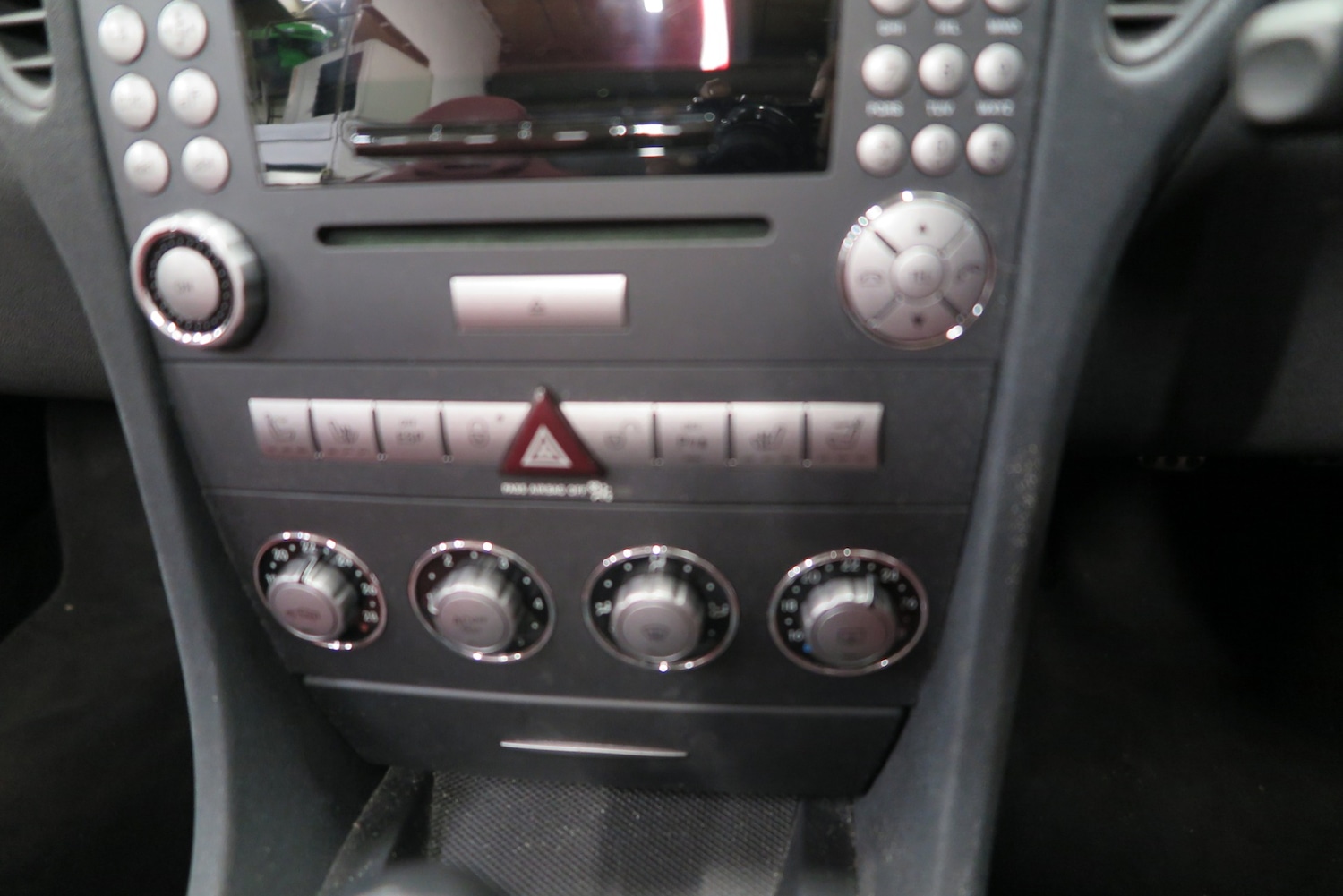 Used Mercedes-Benz SLK 2005 for sale - 77716579: Photo 20
