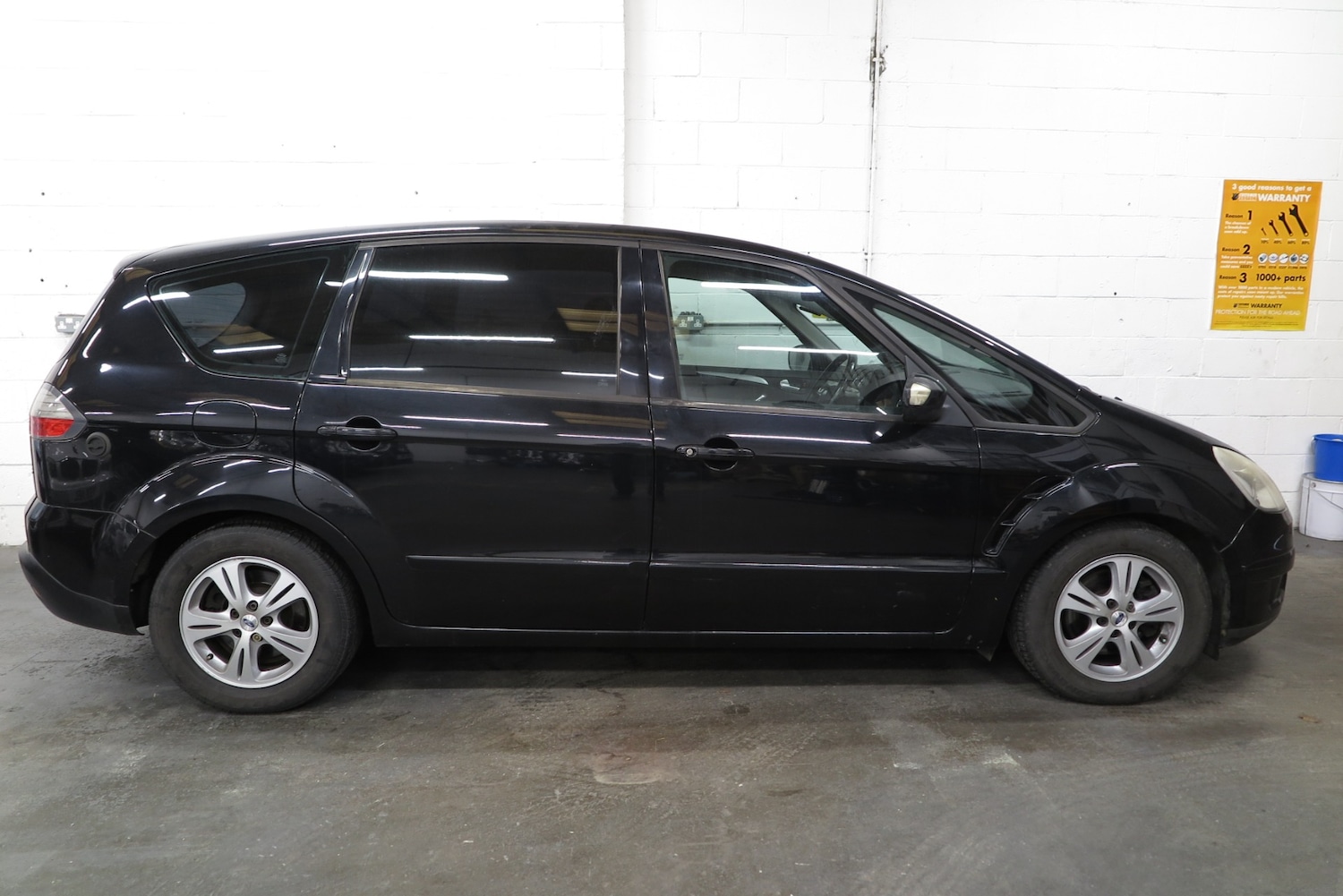 Used Ford S-Max 2008 for sale - 76507321: Photo 3